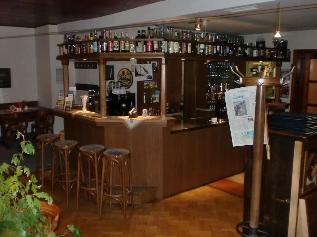 Hotel & Restaurant "Zum Firstenstein" Konigshain Exteriör bild